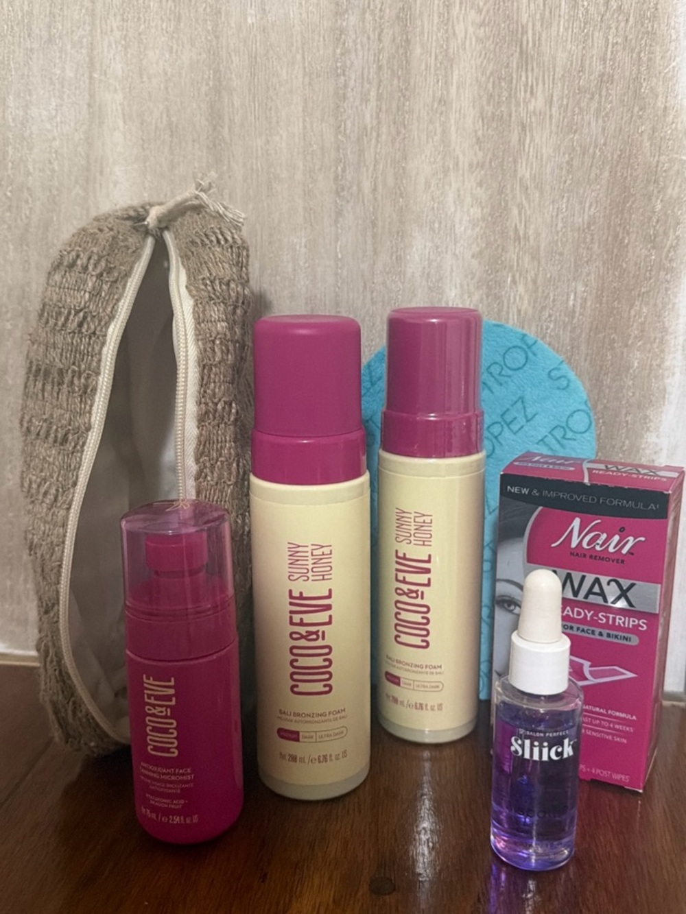 Coco & Eve Sunny Honey Self-Tanning Foam Trio in Pink & Cream